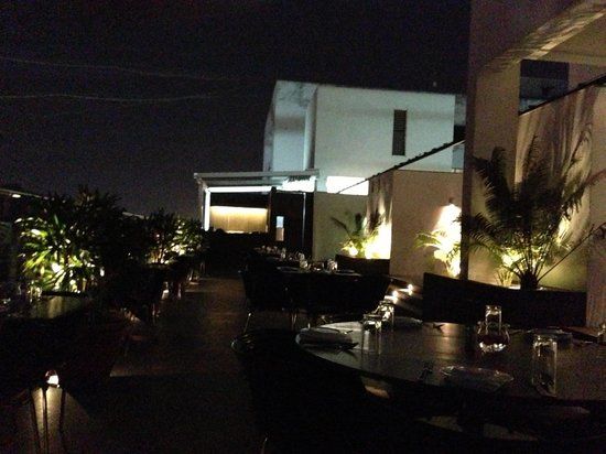 Sky Lounge